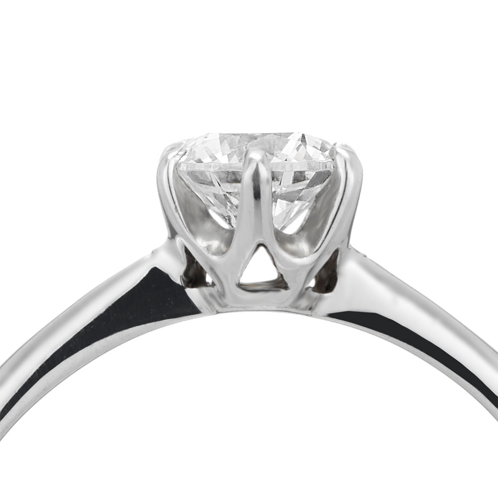 婚約指輪 一番人気のスリムな定番ティファニーセッティング 福岡の婚約指輪 結婚指輪 宝石 時計いのうえ