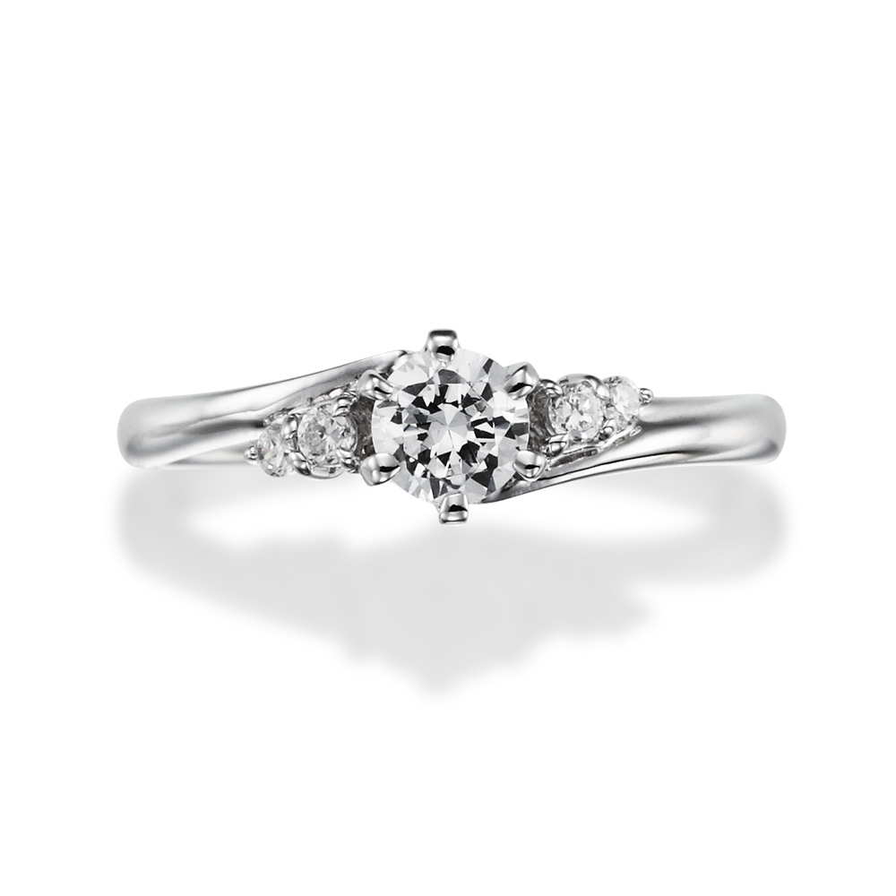 婚約指輪 5つのダイヤモンドが寄り添ってきらめく人気の華やかなs字ライン 福岡の婚約指輪 結婚指輪 宝石 時計いのうえ
